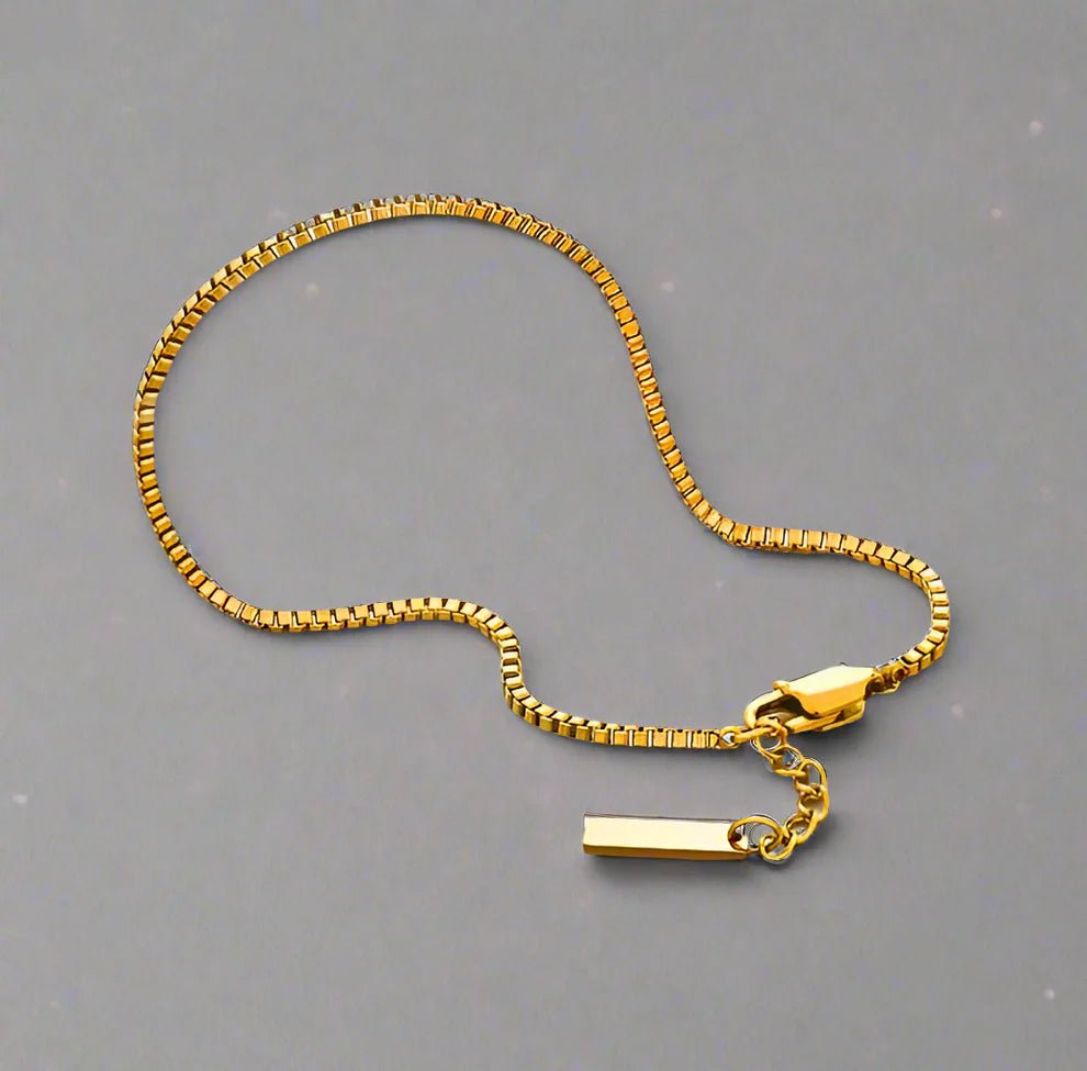 Box Chain Bracelet Gold